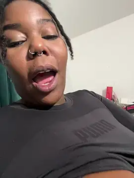 Goddess Nafeesha online show from January 10, 6:04 am