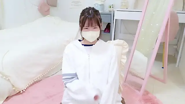 Snapshot of Sayuringo_ chatting on March 22, 4:14 am Sayuringo online show from March 22, 4:14 am