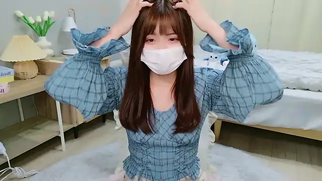 Snapshot of Sayuringo_ chatting on October 8, 11:19 am Sayuringo online show from October 8, 11:19 am