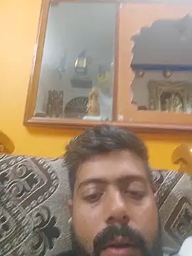 Snapshot of Hornie_small_Dick01 chatting on December 1, 4:23 pm Hornie small Dick01 online show from December 1, 4:23 pm