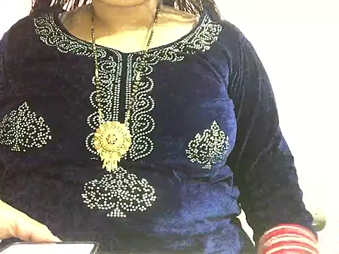 Desi bhabhiii online show from January 1, 6:05 am