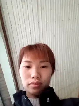 Snapshot of Lonalysexy chatting on February 19, 10:12 am Lonalysexy online show from February 19, 10:12 am