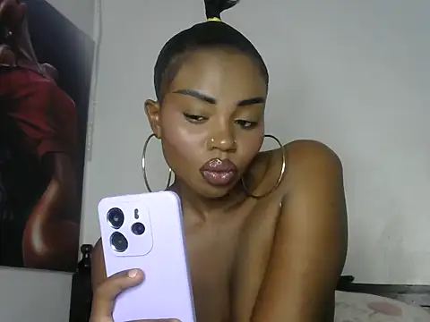 Snapshot of juicyblaqebony chatting on September 9, 10:26 am juicyblaqebony online show from September 9, 10:26 am