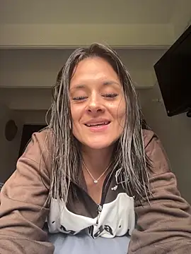 Alice milf  online show from October 18, 6:52 pm