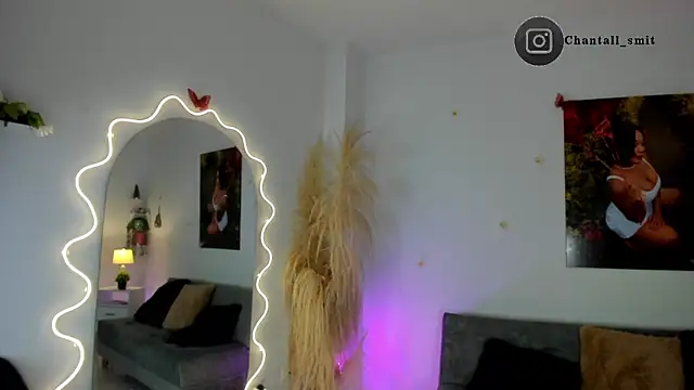 Snapshot of chantall_smith chatting on November 20, 12:16 pm chantall smith online show from November 20, 12:16 pm