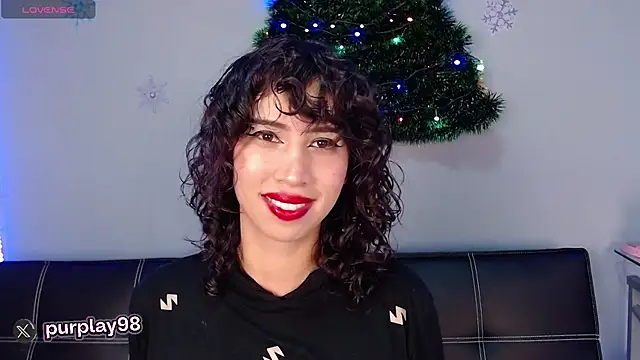 Snapshot of purplay_98 chatting on December 13, 4:38 pm purplay 98 online show from December 13, 4:38 pm