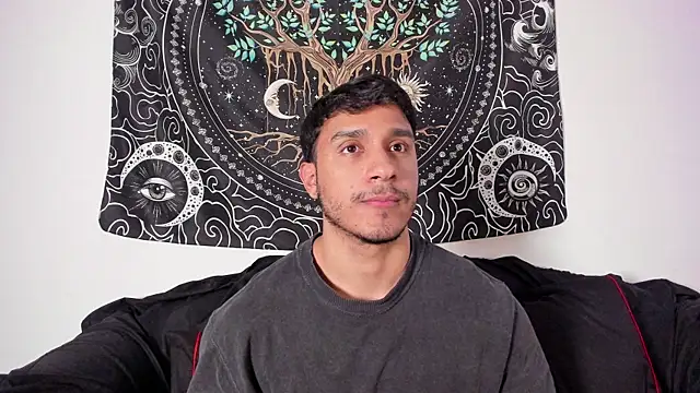 Snapshot of JayMarcos_ chatting on October 26, 10:47 pm JayMarcos online show from October 26, 10:47 pm