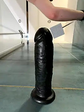 diedbyamil online show from September 26, 8:57 pm