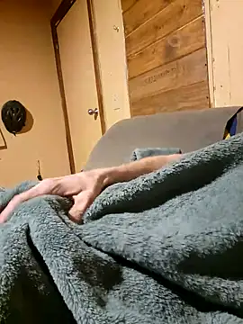 Snapshot of BigDDave6979 chatting on February 18, 10:16 am BigDDave6979 online show from February 18, 10:16 am