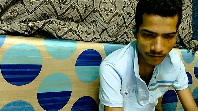 Snapshot of Alex_Suman25 chatting on February 19, 8:44 am Alex Suman25 online show from February 19, 8:44 am