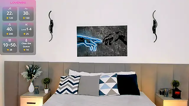 MiaBecky online show from November 27, 5:20 am