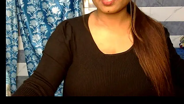 Snapshot of Radhika_Singhaniya chatting on November 6, 6:09 pm Radhika Singhaniya online show from November 6, 6:09 pm