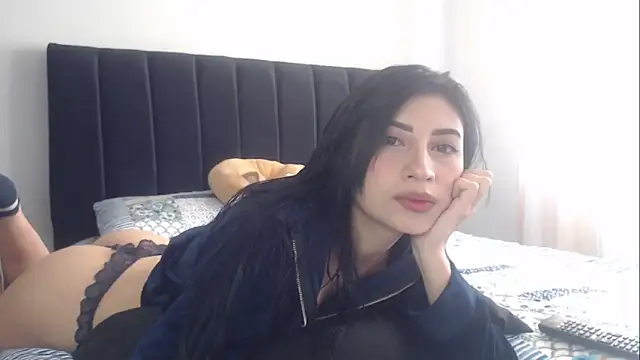Snapshot of Nicolette_ks_ chatting on January 23, 2:39 pm Nicolette ks online show from January 23, 2:39 pm