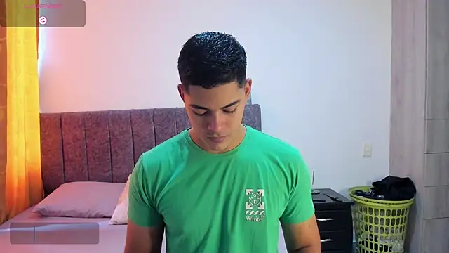 Iamdylan777 online show from January 2, 4:56 pm