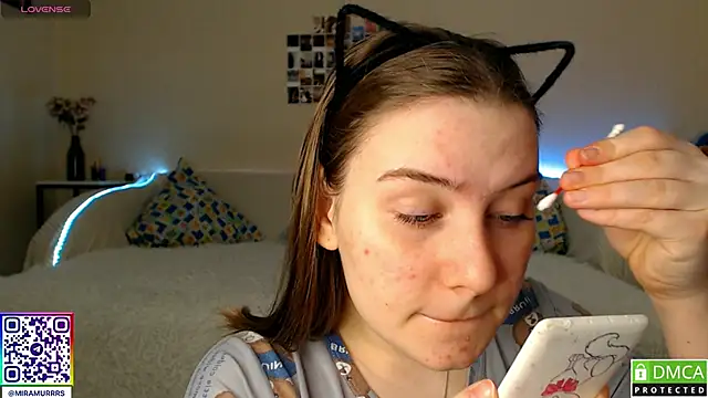 Snapshot of MurrrWorren chatting on February 19, 3:28 am MurrrWorren online show from February 19, 3:28 am