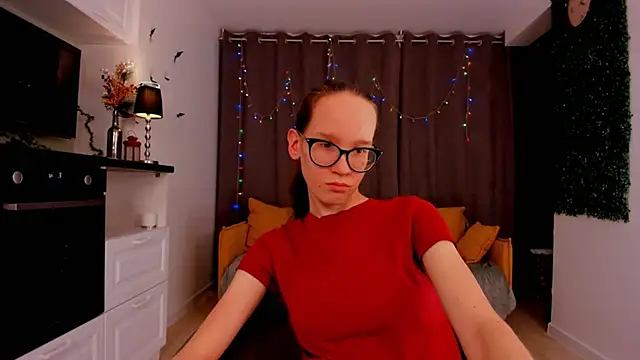 BettyBrowni online show from February 2, 11:00 pm