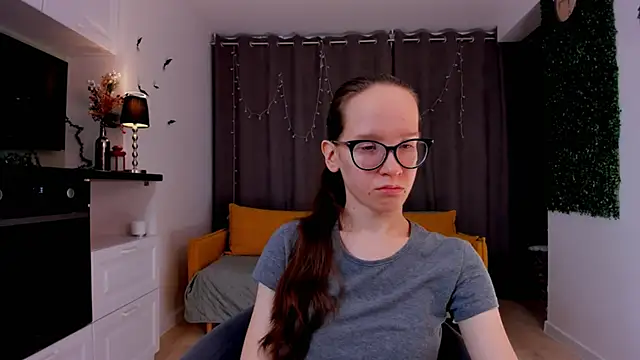 BettyBrowni online show from February 6, 4:14 pm