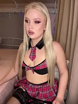 touchme now online show from January 31, 10:52 am