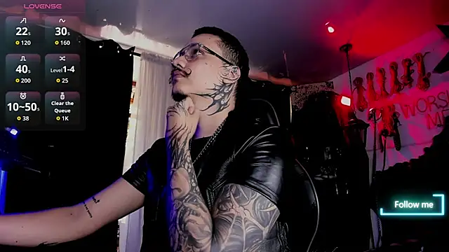 allanhurtss online show from October 28, 5:48 pm