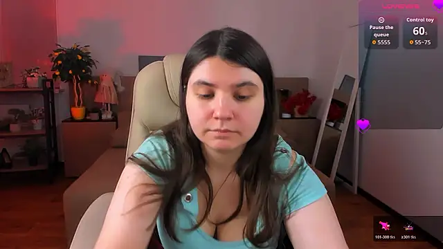 Viola  Shy online show from February 25, 9:13 pm