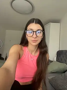 Wildberry  online show from February 28, 1:14 pm