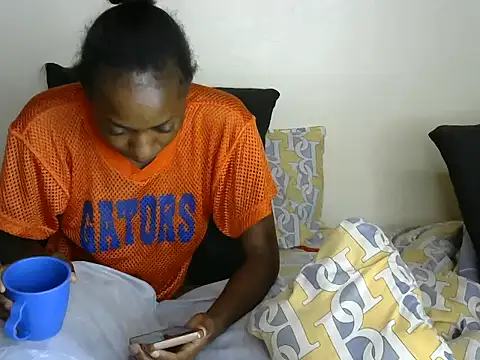 Snapshot of pretty_africanah chatting on January 24, 7:30 am pretty africanah online show from January 24, 7:30 am