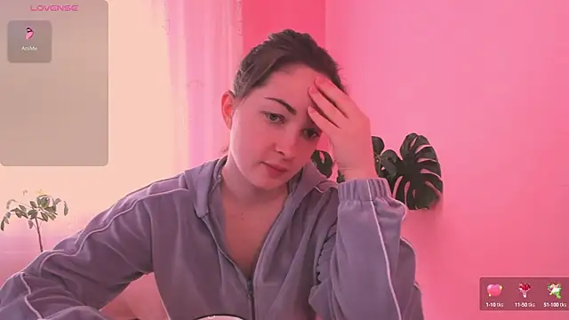 Snapshot of cClandesTina chatting on March 22, 9:24 am cClandesTina online show from March 22, 9:24 am