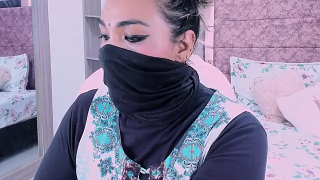  Lakshmi hotx online show from February 13, 3:14 pm