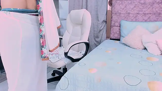  Lakshmi hotx online show from February 17, 12:16 pm