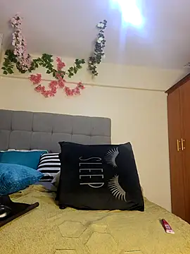 Snapshot of Sexxy_mariana chatting on October 28, 9:39 pm Sexxy mariana online show from October 28, 9:39 pm