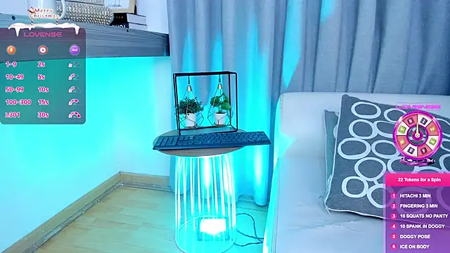 Lucyortiz  online show from December 7, 12:19 am