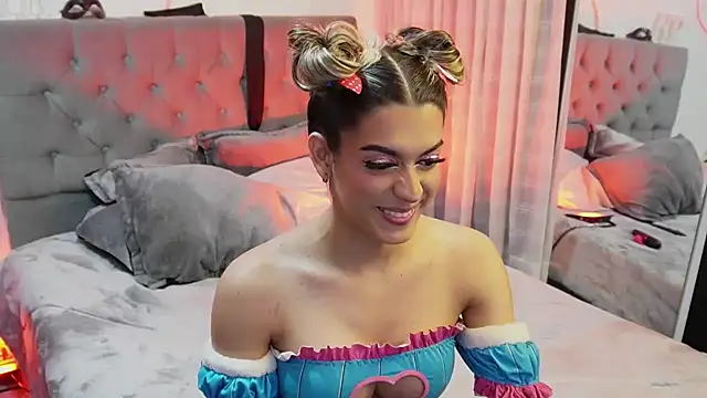 tay ler3 online show from March 2, 4:50 am