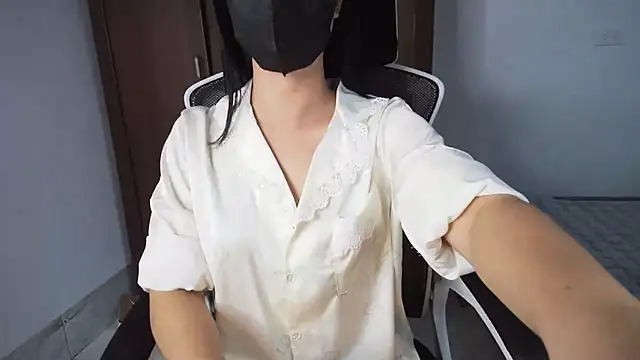 Lunobaby 204 online show from October 29, 1:52 am