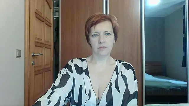 Snapshot of LoraLoraMay chatting on April 23, 7:52 am LoraLoraMay online show from April 23, 7:52 am