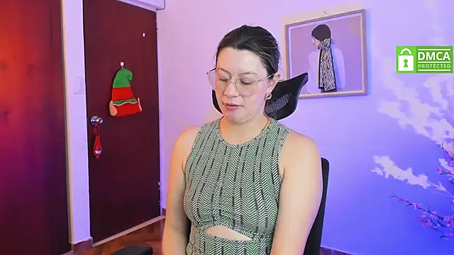 Snapshot of Chanelll_Taylorr_ chatting on January 4, 4:54 pm Chanelll Taylorr online show from January 4, 4:54 pm
