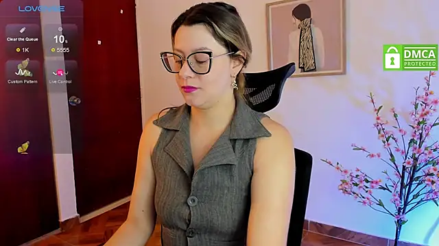 Snapshot of Chanelll_Taylorr_ chatting on January 24, 2:08 pm Chanelll Taylorr online show from January 24, 2:08 pm