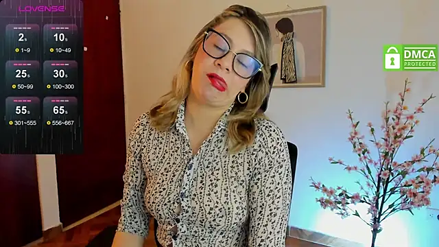 Snapshot of Chanelll_Taylorr_ chatting on February 11, 9:42 am Chanelll Taylorr online show from February 11, 9:42 am