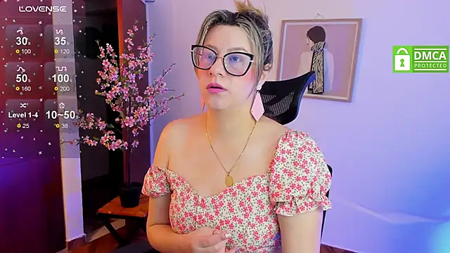 Snapshot of Chanelll_Taylorr_ chatting on March 13, 12:02 pm Chanelll Taylorr online show from March 13, 12:02 pm
