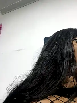 Snapshot of ZTahya chatting on November 22, 11:59 pm ZTahya online show from November 22, 11:59 pm