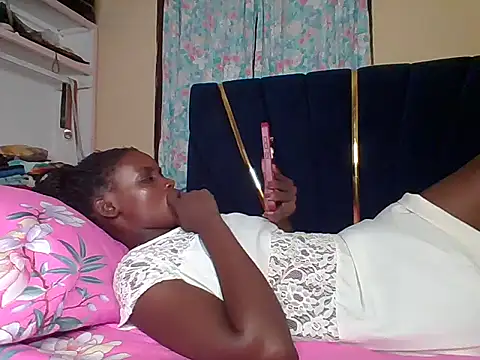 awino001 online show from March 20, 4:45 pm