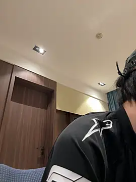 1a1a1alll online show from November 23, 3:01 pm