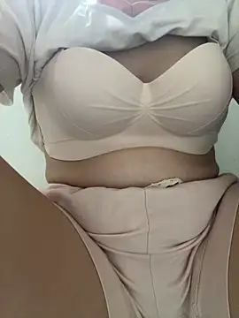 Milk Mom99 online show from April 6, 6:58 am