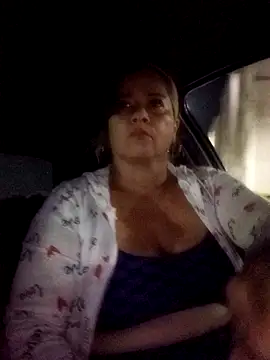 Snapshot of natally_ross21 chatting on December 24, 10:33 am natally ross21 online show from December 24, 10:33 am