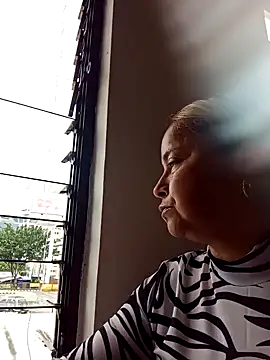 Snapshot of natally_ross21 chatting on January 4, 2:46 pm natally ross21 online show from January 4, 2:46 pm