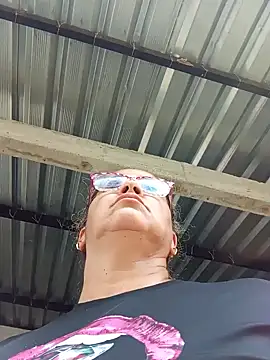 Snapshot of natally_ross21 chatting on February 4, 12:22 pm natally ross21 online show from February 4, 12:22 pm