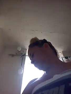 Snapshot of natally_ross21 chatting on October 13, 11:32 am natally ross21 online show from October 13, 11:32 am