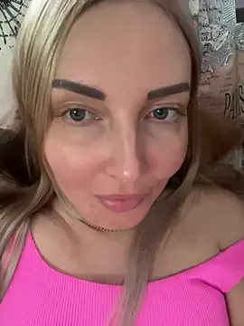 Snapshot of Aleksandrakis chatting on March 16, 2:22 pm Aleksandrakis online show from March 16, 2:22 pm