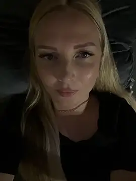 Snapshot of Aleksandrakis chatting on September 9, 8:19 pm Aleksandrakis online show from September 9, 8:19 pm