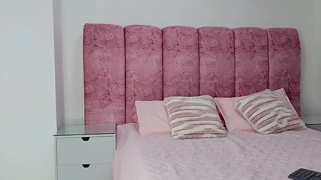 kendal rossi online show from January 10, 11:56 am