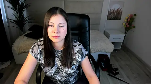 Dana  dom online show from January 29, 6:54 am